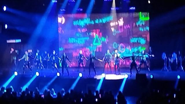 7 цифр @lazarevsergey в Екатеринбурге МТС лайв холл 14.10.2022 смотреть онлайн