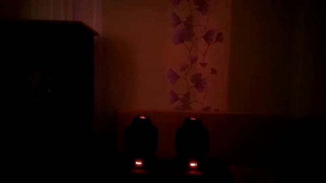 Световой прибор MINI LED SPOT Moving Head Light смотреть онлайн