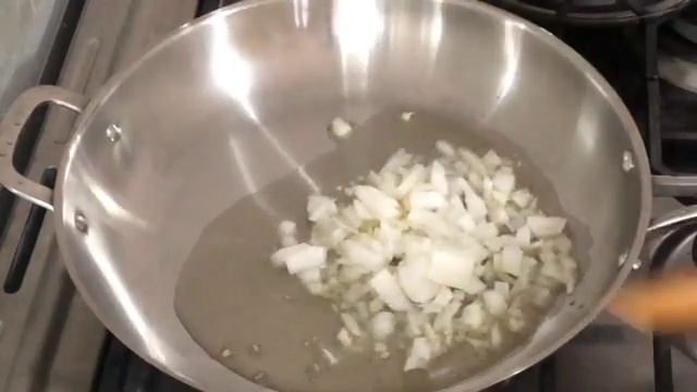 Manitas de Puerco a la Mexicana смотреть онлайн