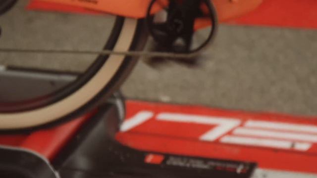 EP7: "A decisive race" 🚴 - The Hidden Path | Julbo смотреть онлайн