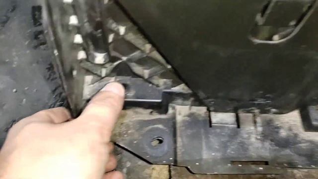 Рено Сценик 3 - замена главного цилиндра сцепления (двигатель 1,5 DCI коробка мех. TL4) смотреть онлайн