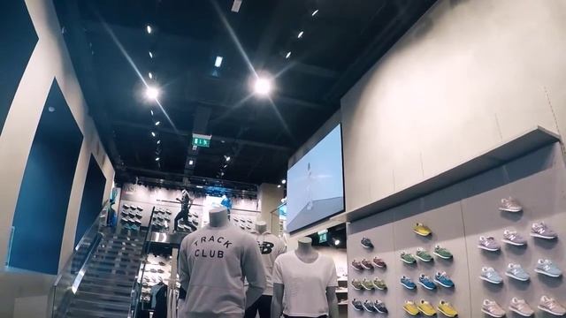 Видеоэкран P3 для магазина New balance