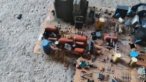 Разбор монитора. Сколько меди в 6-ти компьютерных мониторов. Разбор на цветной металл.