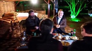 Рамзан Кадыров играет на «Дечиг пондар»