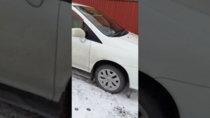 НИССАН Либерти