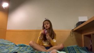 //?КАК ПРАВИЛЬНО ИГРАТЬ НА РАСЧЁСКЕ//ТУТОРИАЛ//Katya_Slych//