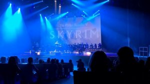 Духовой оркестр исполняет эпичную музыку из видеоигр