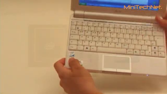 Asus Eee PC 1000H Netbook (DE) смотреть онлайн