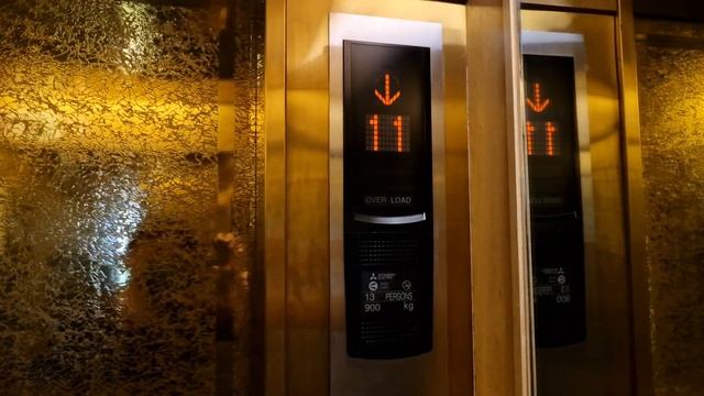 1980s Mitsubishi Elevator (Mod. in 2009) at Dorsett Grand Subang Jaya смотреть онлайн