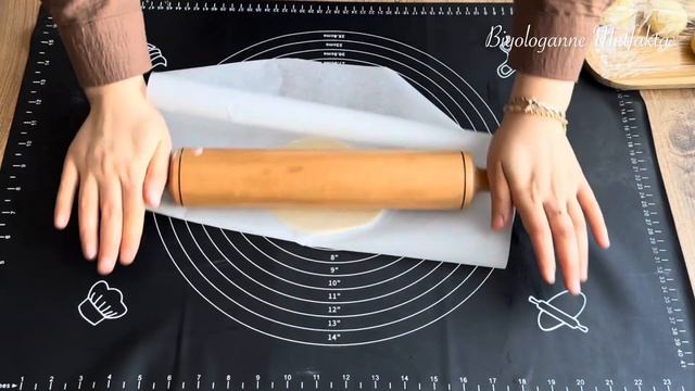 ABARTMIYORUM ✋? 2 TEPSİ KURABİYE 1 GÜNDE BİTTİ? KIYIR KIYIR AĞIZDA DAĞILAN ELMALI KURABİYE TARİFİ смотреть онлайн