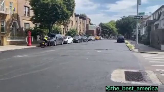 Улица Бруклина до ремонта асфальта смотреть онлайн