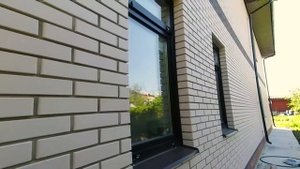 Новые пластиковые окна Рехау в коттедже СНТ Берёзка у Андрея.