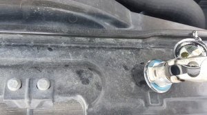 Мерседес w220 как снять знак с капота