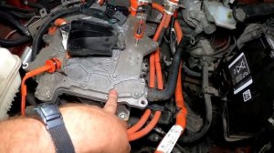 Неприятный сюрприз от Nissan leaf. Антифриз в инверторе Nissan Leaf.