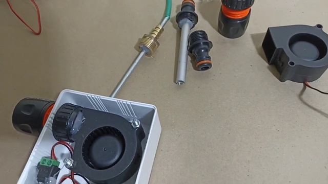 Как собрать нагнетатель для дымогенератора и почему я отказался от использования вольтметра смотреть онлайн