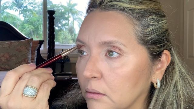 Charlotte Tilbury - Reconnecting with an Old Star! смотреть онлайн