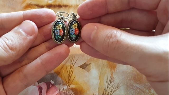 Продал серёжки с финифтью за ??? смотреть онлайн