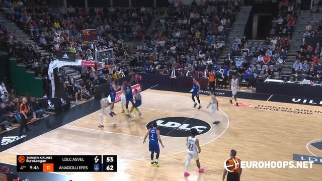 LDLC Asvel Villeurbanne-Anadolu Efes Istanbul 75-73: Kostas Antetokounmpo (10 points) смотреть онлайн