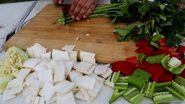 Рыбалка весной на ЗАКИДУШКИ С НОЧЁВКОЙ! Там где водятся ТРОФЕИ! Рыбалка в апреле 2022!