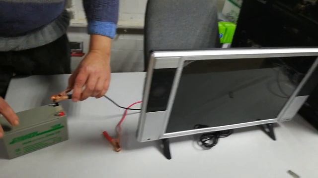 Подключение телевизора Exmork к аккумулятору 12В смотреть онлайн