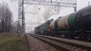 тепловоз 2ТЭ116-1713 с наливным составом