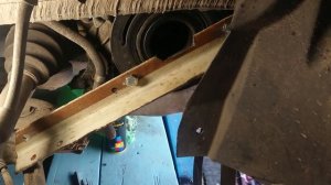 Как снять сломанный шкив коленвала на рено трафик 2.5