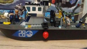 Лего мир *Барионикс сбежал с катера " 6100