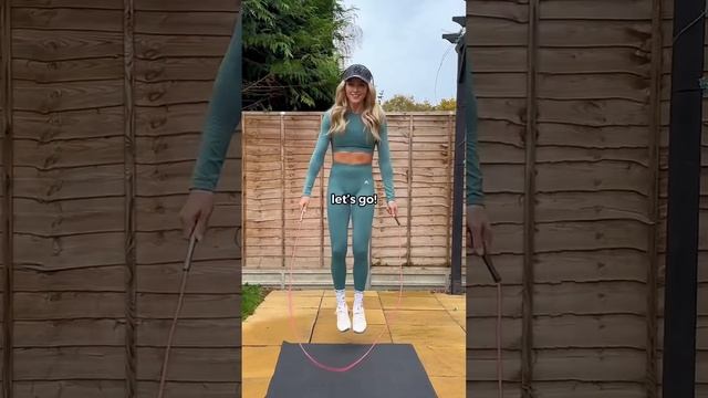 8 count combo for you! ???#jumprope #skipping #footwork #tutorial #tricks #beginners