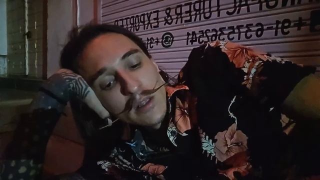 Ночь в Пушкаре и рассвет. Упал в озеро смотреть онлайн