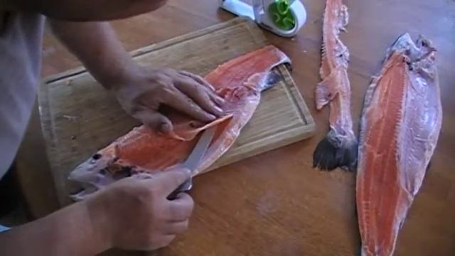 Поймал засоли Как засолить красную рыбу смотреть онлайн