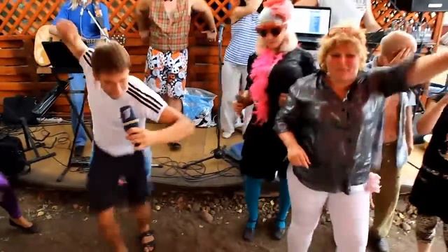 День Нептуна в Солнечногорске - шашлычный дворик - летнее кафе Солнечногорск