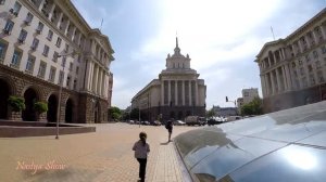 София - столица Болгарии. Небольшая экскурсия от центра к церкви Александра Невского