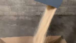 Шнековый транспортер с ворошителями 4 м