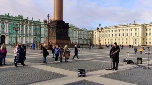 Макс Корж – "Жить в кайф", в исполнении Евгения Моргана на Дворцовой площади в Санкт-Петербурге...