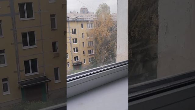 Лайфхак как помыть окно за 1 минуту❤️?? смотреть онлайн