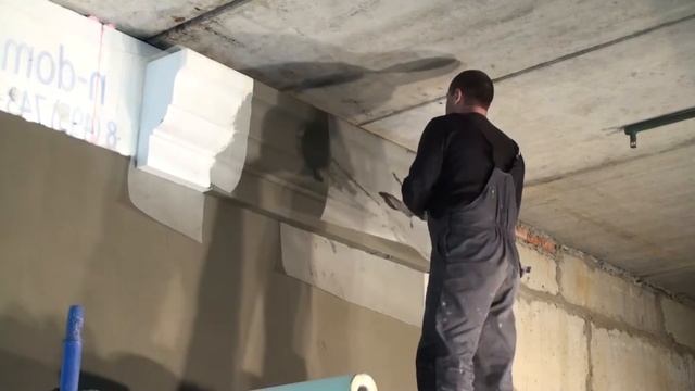 Карнизы, наличники, колонны, рустовые камни из пенопласта для фасадов дома, монтаж и обработка базо