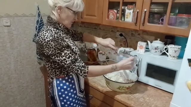 ЖИВЁМ В СЕЛЕ! ТРАТИМ ДЕНЬГИ! ЖАРЮ ПЕРВЫЙ РАЗ!