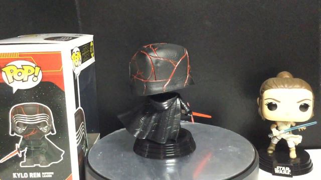 Funko POP! Star Wars Rise of Skywalker Rey & Kylo Ren Review смотреть онлайн