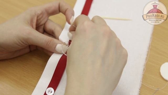 Способы пришивания пуговиц