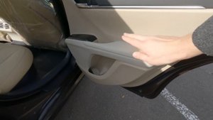 АРАБСКАЯ ТОЙОТА КАМРИ ГИБРИД / TOYOTA CAMRY HYBRID GLE 2022