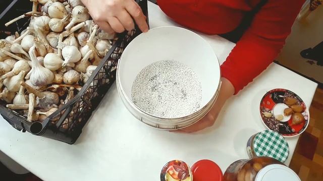 как сохранить чеснок. спомоб первый...