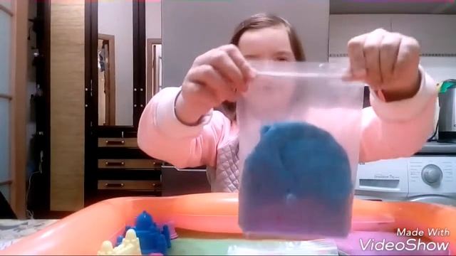 Обзор на кинетический песок | Лепим мега замок смотреть онлайн