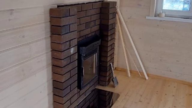 Установка печи Ферингер в баню. Печь и экономайзер в ламелях "змеевик", и "настоящий" дымоход Ферру смотреть онлайн