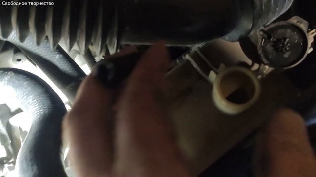 Замена помпы на двигателе 1SZ-FE Toyota VITZ смотреть онлайн