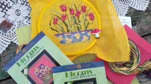 Обзор новинок Mill Hill и то,что получается. Дизайны Debbie Mumm.Взрыв цвета от Милл Хилл.