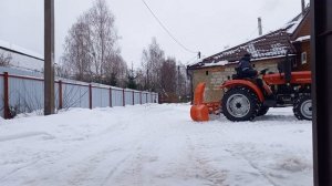 Мокрый снег? Как работает снегоуборщик Уралец Н14 в таких условиях?