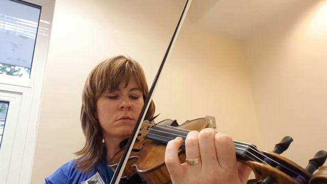 G major two octaves in semibreves whole notes