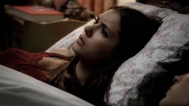 Ленка так одеяло вытаскивает)))ахахах и ночь вместе)!!! смотреть онлайн