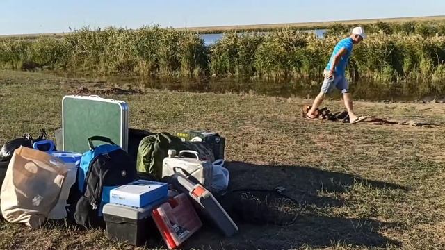 Что взять с собой на рыбалку с ночевкой.Список необходимых вещей для межсезонной рыбалки. смотреть онлайн