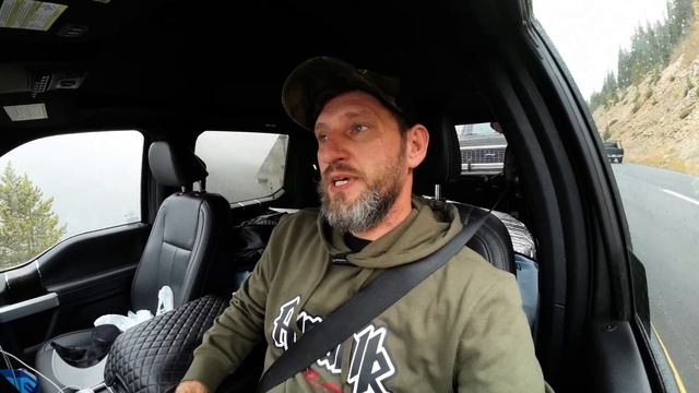 Что за люди едут в США? смотреть онлайн